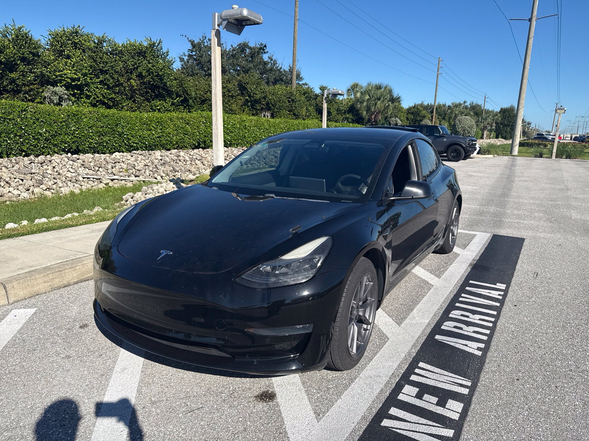 Used 2021 Tesla Model 3 Standard Range Plus RWD image 1