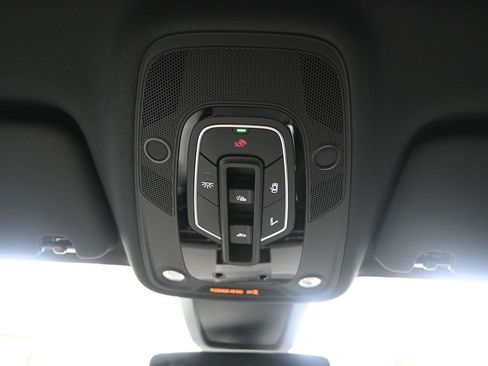 Used 2025 Audi Q7 3.0T Premium Plus w/ Premium Plus Package image 34