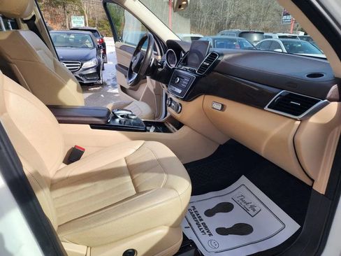 Used 2018 Mercedes-Benz GLS 450 4MATIC image 18