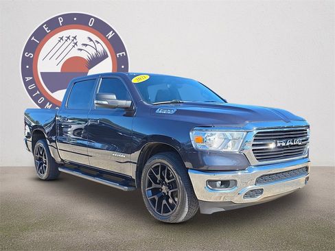 Used 2021 RAM 1500 Big Horn image 2
