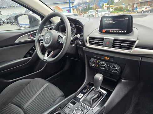 Used 2017 MAZDA MAZDA3 Sport w/ Preferred Equipment Package image 13