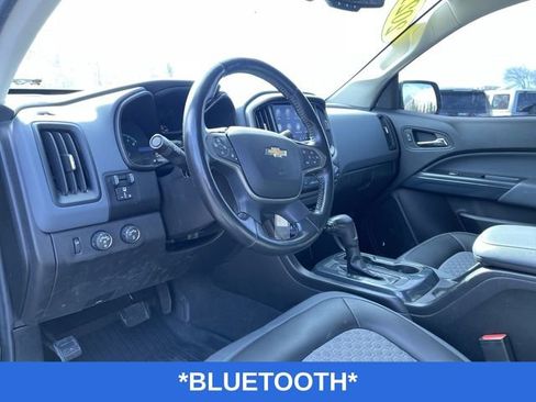 Used 2021 Chevrolet Colorado Z71 w/ Z71 Midnight Edition image 11