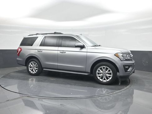 Used 2021 Ford Expedition XLT RWD image 11