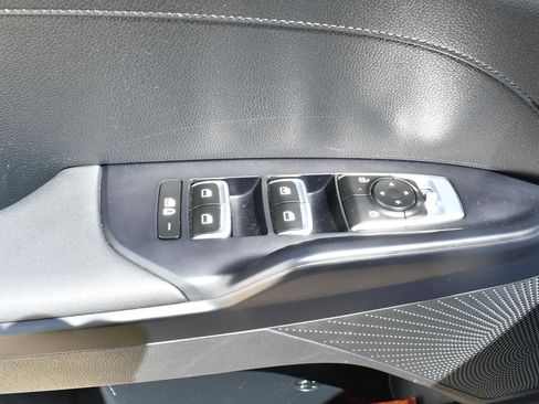 Used 2025 Kia K5 LXS FWD image 13