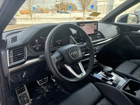 Used 2023 Audi SQ5 Premium Plus w/ Premium Plus Package AWD/4WD image 11
