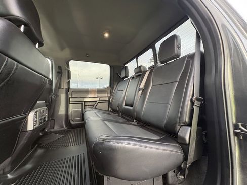 Used 2017 Ford F350 Lariat w/ Chrome Package image 35