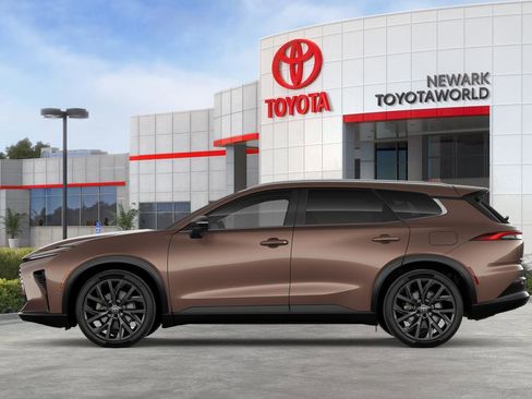 New 2026 Toyota Crown Signia AWD/4WD image 6