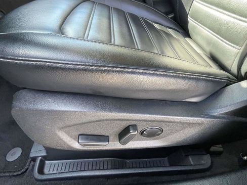 Certified 2023 Ford Edge SEL image 15