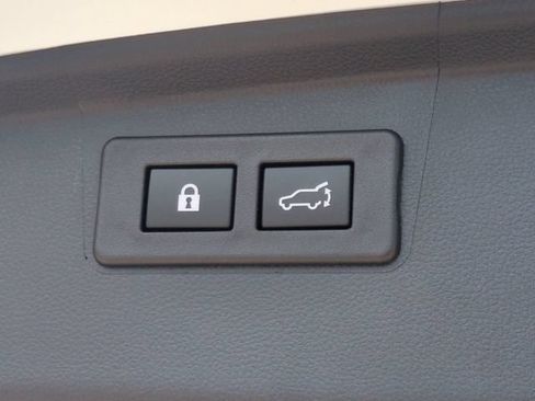 Used 2023 Subaru Outback Wilderness AWD/4WD image 15
