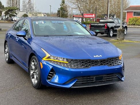 Used 2022 Kia K5 EX w/ EX Premium Package FWD image 2