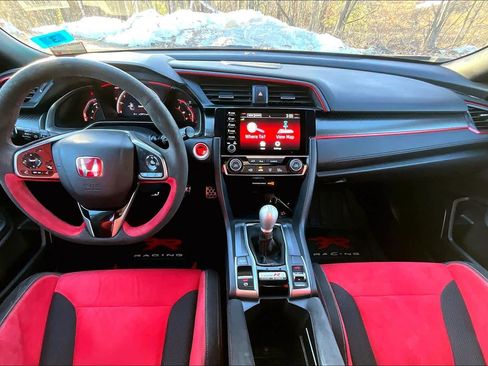 Used 2021 Honda Civic Type R image 13