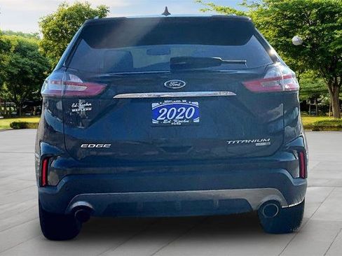 Certified 2020 Ford Edge Titanium image 4
