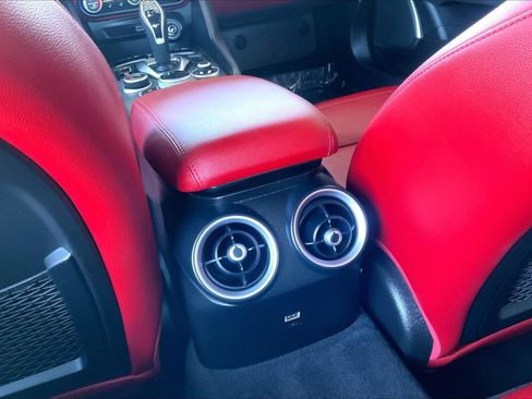 Used 2021 Alfa Romeo Giulia Ti w/ Nero Edizione RWD image 24