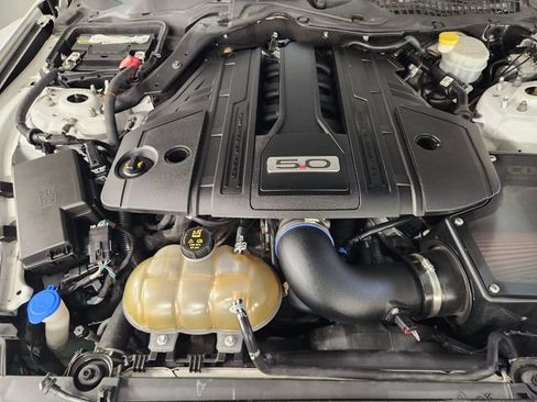 Used 2021 Ford Mustang GT Premium RWD image 29
