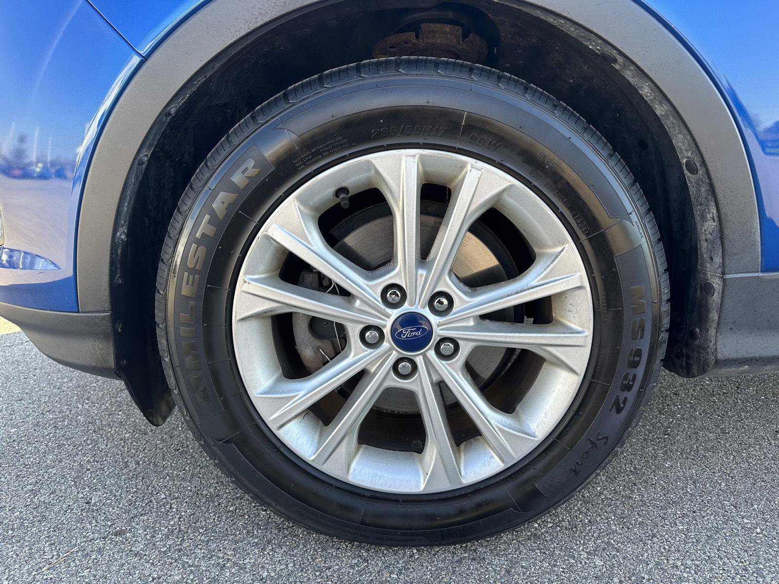 Used 2017 Ford Escape SE w/ Equipment Group 201A FWD image 7
