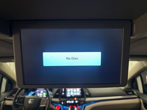 Used 2022 Honda Odyssey Elite image 32