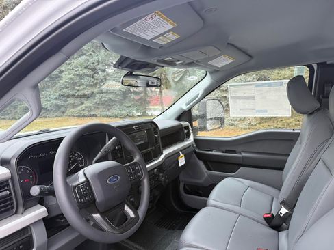 New 2026 Ford F250 XL image 9