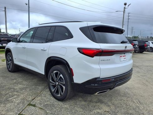 New 2026 Buick Enclave Sport Touring w/ Power Package image 5