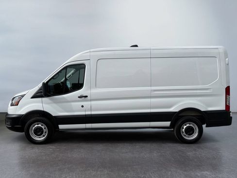 Used 2026 Ford Transit 250 148 Medium Roof w/ Load Area Protection Package RWD image 8