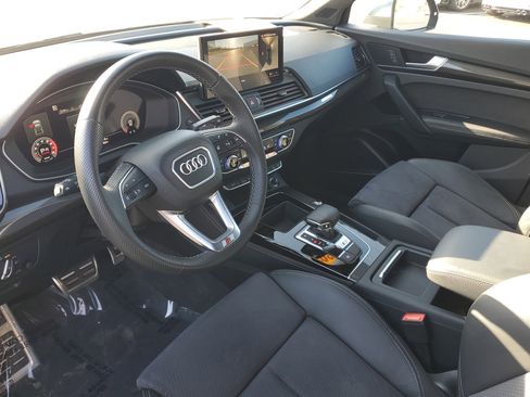 Used 2022 Audi SQ5 Premium Plus w/ Premium Plus Package image 21