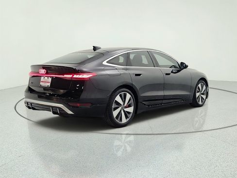 Used 2025 Audi S6 e-tron Premium Plus w/ Premium Plus AWD/4WD image 5