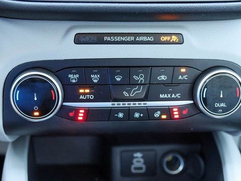 Used 2024 Ford Escape Active image 23