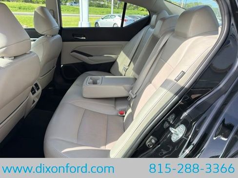 Used 2019 Nissan Altima 2.5 Platinum AWD/4WD image 24