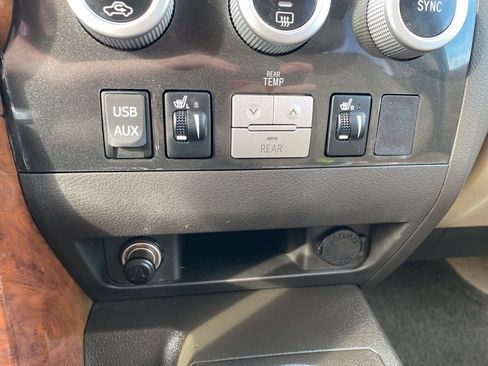 Used 2010 Toyota Sequoia Limited RWD image 26