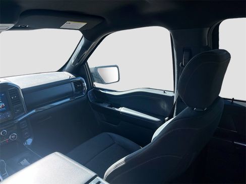 Used 2021 Ford F150 XLT w/ Equipment Group 302A High image 23