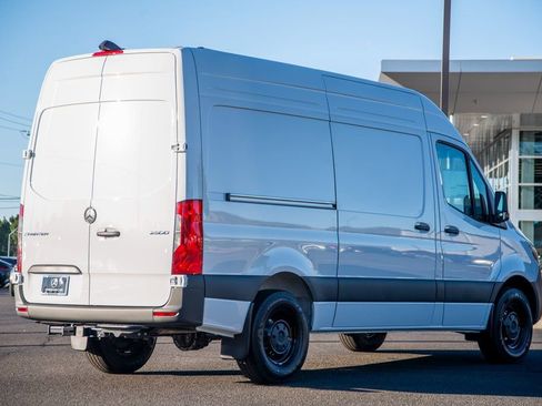 New 2026 Mercedes-Benz Sprinter 2500 image 9