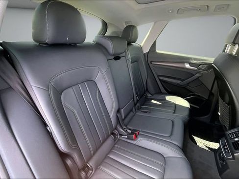 Used 2021 Audi Q5 2.0T Premium Plus AWD/4WD image 25
