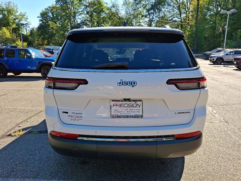 Certified 2021 Jeep Grand Cherokee L Laredo w/ Luxury Tech Group I image 6