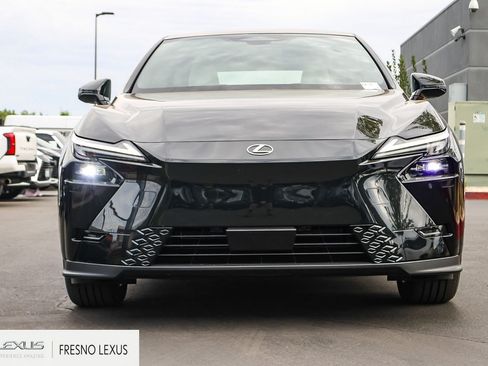 New 2026 Lexus ES 350e w/ Convenience Package FWD image 2