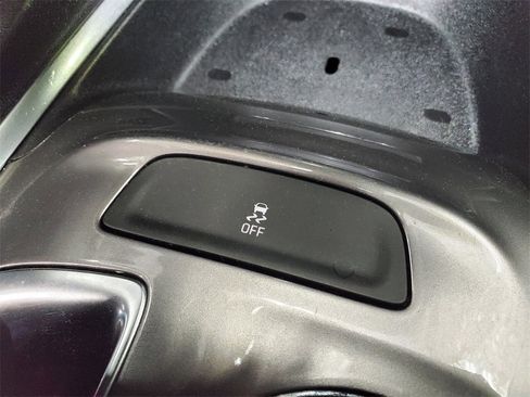 Used 2023 Chevrolet Malibu LT image 21