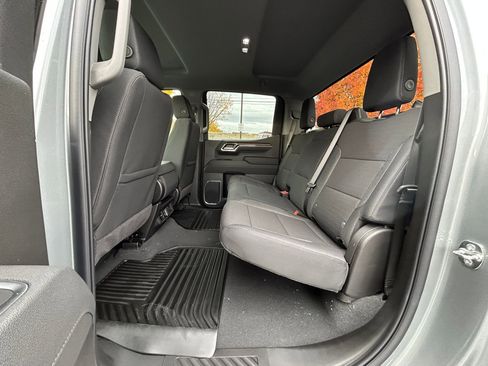 New 2026 Chevrolet Silverado 1500 LT image 19