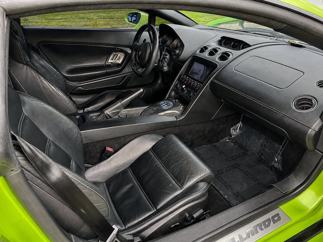 Used 2006 Lamborghini Gallardo AWD/4WD image 25