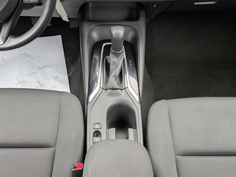 Used 2023 Toyota Corolla LE image 18