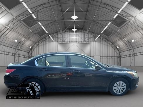 Used 2009 Honda Accord LX image 8
