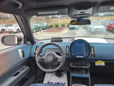 New 2025 MINI Cooper Countryman SE image 30