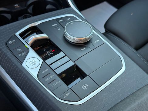 New 2026 BMW 330i Sedan image 23