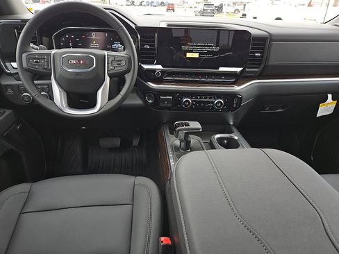 New 2026 GMC Sierra 1500 Elevation w/ Elevation Premium Package image 12