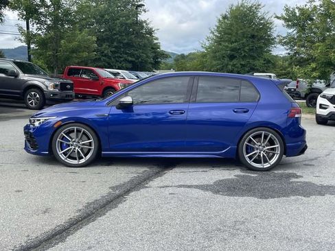 Used 2024 Volkswagen Golf R AWD/4WD image 2