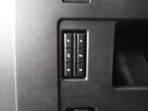 Used 2024 Ford Expedition Limited image 47