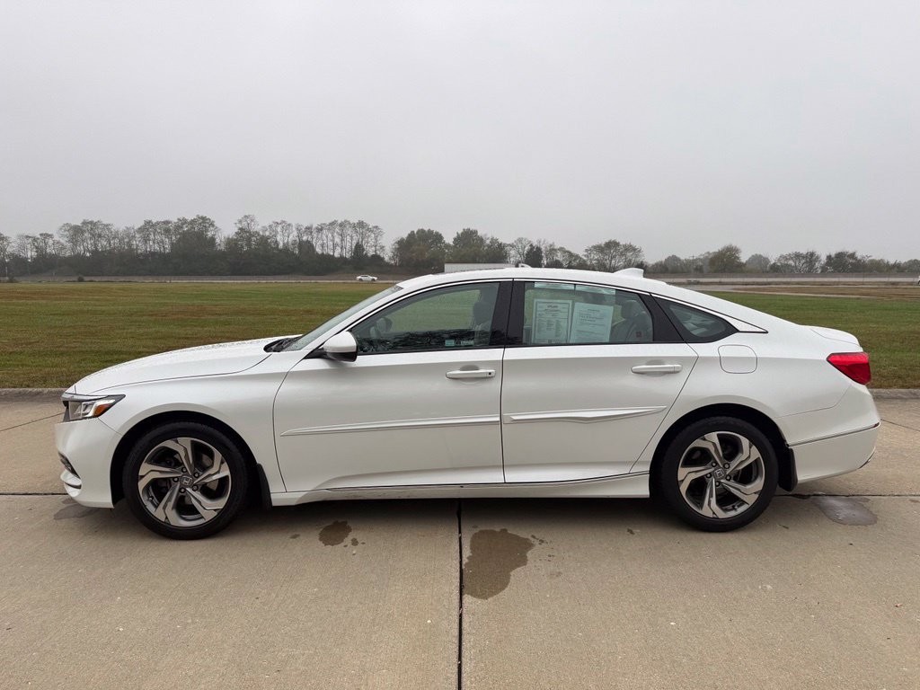 Used 2018 Honda Accord EX image 8