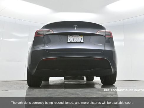 Used 2023 Tesla Model Y Long Range image 56