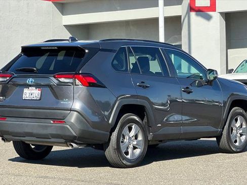 Certified 2024 Toyota RAV4 LE AWD/4WD image 2