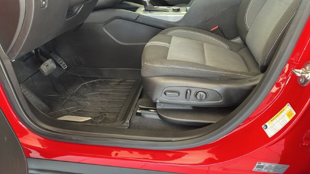 Used 2023 Chevrolet Blazer LT w/ LPO, Floor Liner Package AWD/4WD image 9