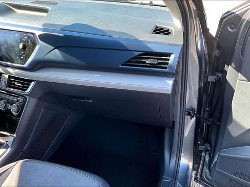 Used 2024 Volkswagen Taos SE image 24