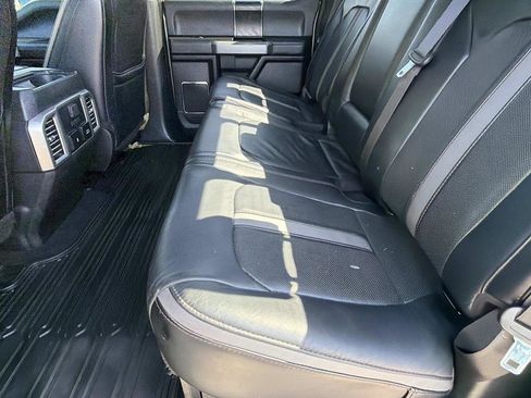Used 2019 Ford F250 Platinum w/ Platinum Ultimate Package AWD/4WD image 15