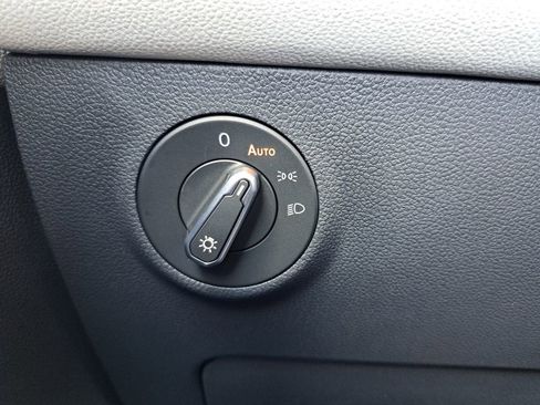 New 2026 Volkswagen Taos S image 14